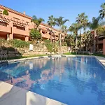 49 Comfortable 2-bedroom Garden Close To Апартаменты Эстепона