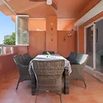49 Comfortable 2-bedroom Garden Close To Эстепона