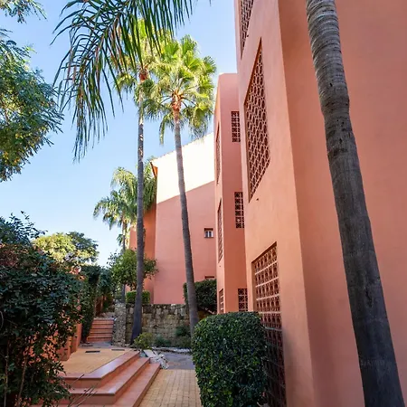 49 Comfortable 2-bedroom Garden Close To Appartement